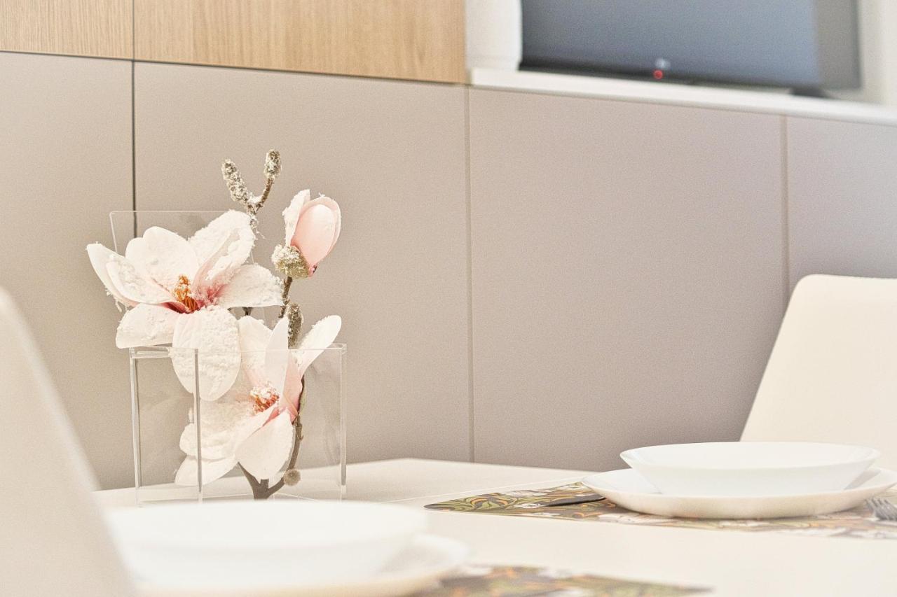 Joivy Old Milan Navigli Family Apartments Экстерьер фото